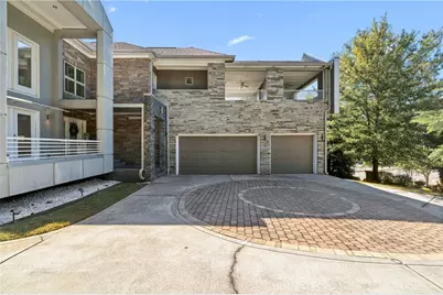 302 Summer Garden Drive, Marietta, GA 30064 - Photo 4