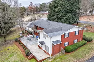 200 Cherry Hill Cir, Calhoun, GA 30701 - Photo 4