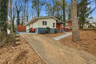 2281 Polar Rock Ave SW, Atlanta, GA 30315 - Photo 2