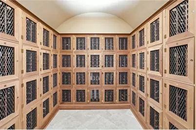 2881 Peachtree Road NE #902, Atlanta, GA 30305 - Photo 32