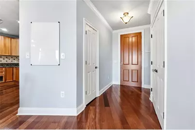 2881 Peachtree Road NE #902, Atlanta, GA 30305 - Photo 6