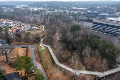 1895 Sterling Oaks Circle, Atlanta, GA 30319 - Photo 62