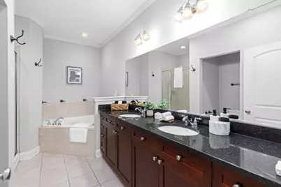 1895 Sterling Oaks Circle, Atlanta, GA 30319 - Photo 8