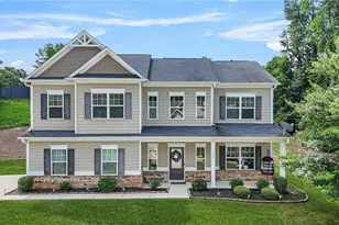 200 Cherokee Reserve Cir, Canton, GA 30115 - Photo 2