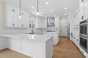 10015 Ruppel Ln, Johns Creek, GA 30005 - Photo 2