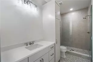 179 Meadow Dr, Alpharetta, GA 30009 - Photo 30