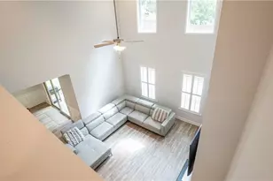 585 Briard Dr, Buford, GA 30518 - Photo 32