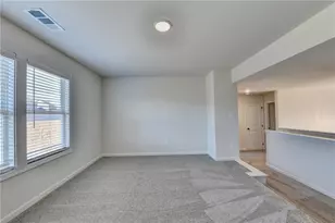 656 Rodeo Dr, Auburn, GA 30011 - Photo 38