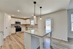 656 Rodeo Dr, Auburn, GA 30011 - Photo 24