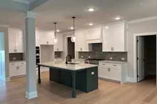 4040 Sierra Vis Cir, Cumming, GA 30040 - Photo 8