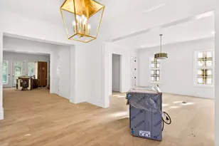 1445 W Wesley Road NE, Atlanta, GA 30327 - Photo 4