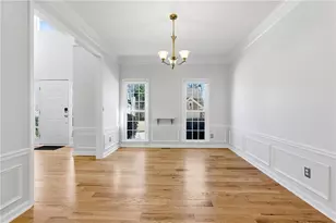 4960 Agate Dr, Alpharetta, GA 30022 - Photo 8