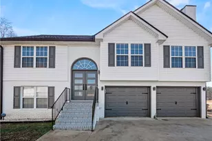 7235 Ironwood Dr, Gainesville, GA 30507 - Photo 1