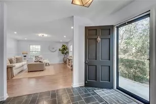 3560 Embry Cir, Atlanta, GA 30341 - Photo 4