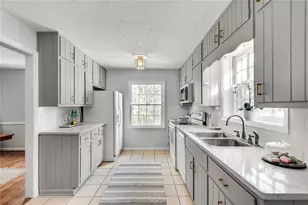 3560 Embry Cir, Atlanta, GA 30341 - Photo 12