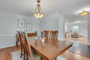 3560 Embry Cir, Atlanta, GA 30341 - Photo 8