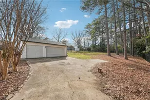 732 Earl St S E, Marietta, GA 30067 - Photo 42