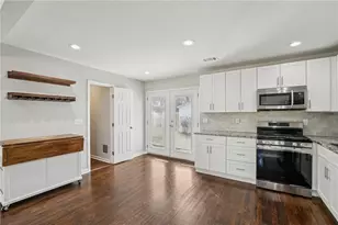 732 Earl St S E, Marietta, GA 30067 - Photo 10