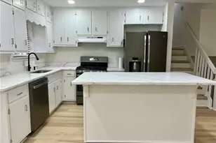 3226 Bruckner Blvd, Snellville, GA 30078 - Photo 6