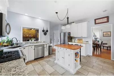 1770 Clayhill Point SW, Marietta, GA 30064 - Photo 6