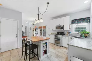 1770 Clayhill Point SW, Marietta, GA 30064 - Photo 4