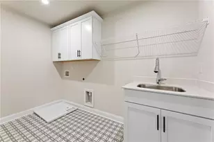 6945 Melody Rdg Rd, Buford, GA 30518 - Photo 16