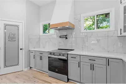 378 Grant Park Place, Atlanta, GA 30315 - Photo 12