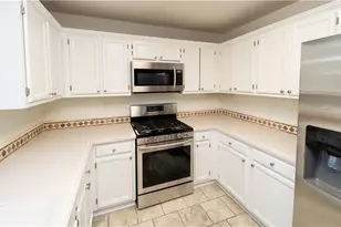 995 Westwell Run, Johns Creek, GA 30022 - Photo 10