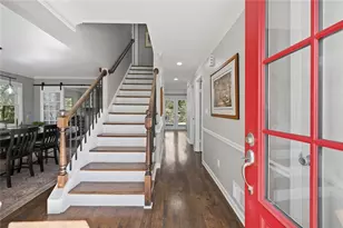 9330 Martins Lake Dr, Roswell, GA 30076 - Photo 4