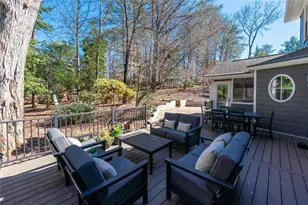 9330 Martins Lake Dr, Roswell, GA 30076 - Photo 22