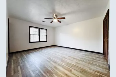 796 Wilson Circle SW, Marietta, GA 30064 - Photo 10