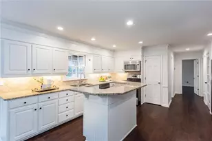 4373 Fielding Ln, Peachtree Corners, GA 30092 - Photo 12