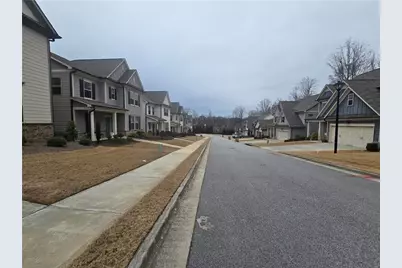 5521 Shallow Branch Drive, Flowery Branch, GA 30542 - Photo 2