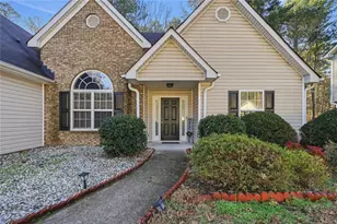 1394 Stephens Pond View, Loganville, GA 30052 - Photo 2