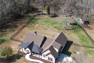 233 Hunter Rd, Jefferson, GA 30549 - Photo 50