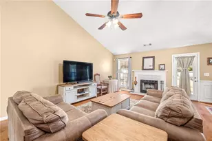 285 Meadow Creek Dr, Jefferson, GA 30549 - Photo 8