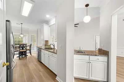 4950 Hyde Way, Cumming, GA 30040 - Photo 10