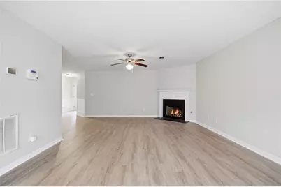 139 Hidden Creek Drive, Canton, GA 30114 - Photo 4