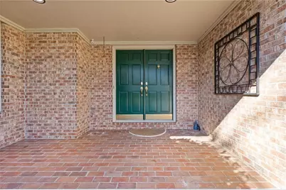 5173 Sandlewood Court, Marietta, GA 30068 - Photo 2