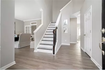 1028 Deer Hollow Drive, Woodstock, GA 30189 - Photo 4