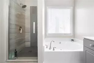 1028 Deer Hollow Dr, Woodstock, GA 30189 - Photo 22