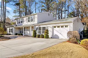 3509 Oak Knoll Dr, Marietta, GA 30068 - Photo 4