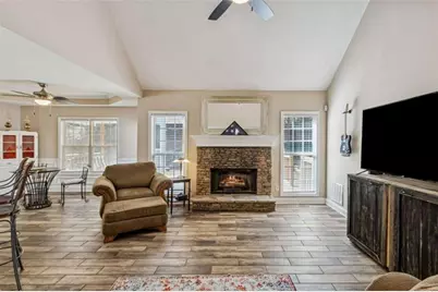 928 Mulberry Fields Cove, Auburn, GA 30011 - Photo 8