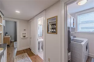 1015 Piedmont Ave NE, Atlanta, GA 30309 - Photo 14