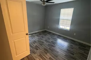 248 Upshaw St SW, Atlanta, GA 30315 - Photo 6