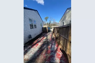 248 Upshaw Street SW, Atlanta, GA 30315 - Photo 8