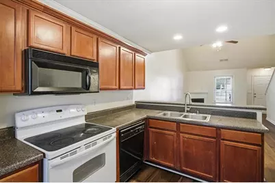 3018 Broadleaf Trail, Fairburn, GA 30213 - Photo 8