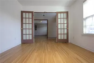 838 Roxholly Ln, Buford, GA 30518 - Photo 4