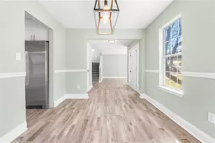 3948 Old Lantern Dr, Lithonia, GA 30038 - Photo 6