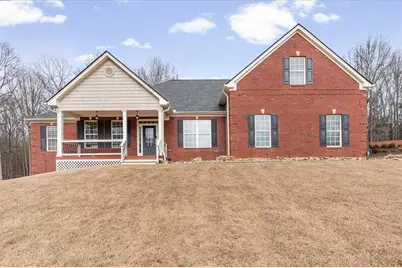 218 Thornhill Drive, Braselton, GA 30517 - Photo 2